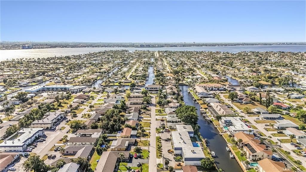 4912 Vincennes ST # 108, CAPE CORAL FL 33904-20