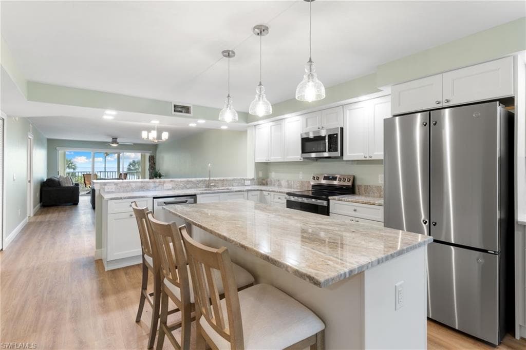 3049 W Gulf DR # 101, SANIBEL FL 33957-1