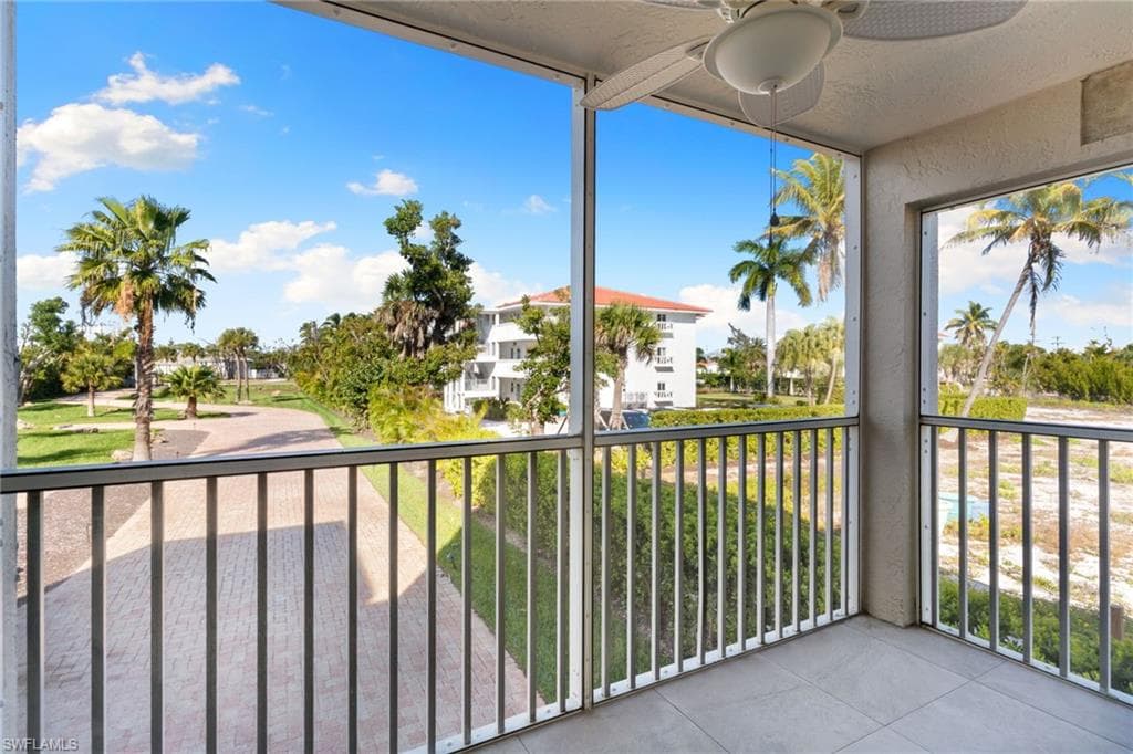 3049 W Gulf DR # 101, SANIBEL FL 33957-12