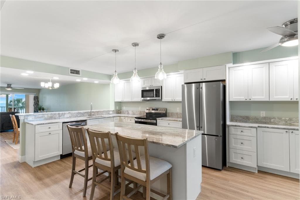 3049 W Gulf DR # 101, SANIBEL FL 33957-4