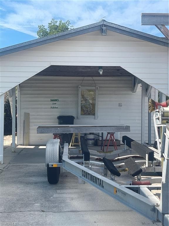 2661 Bamboo ST-18