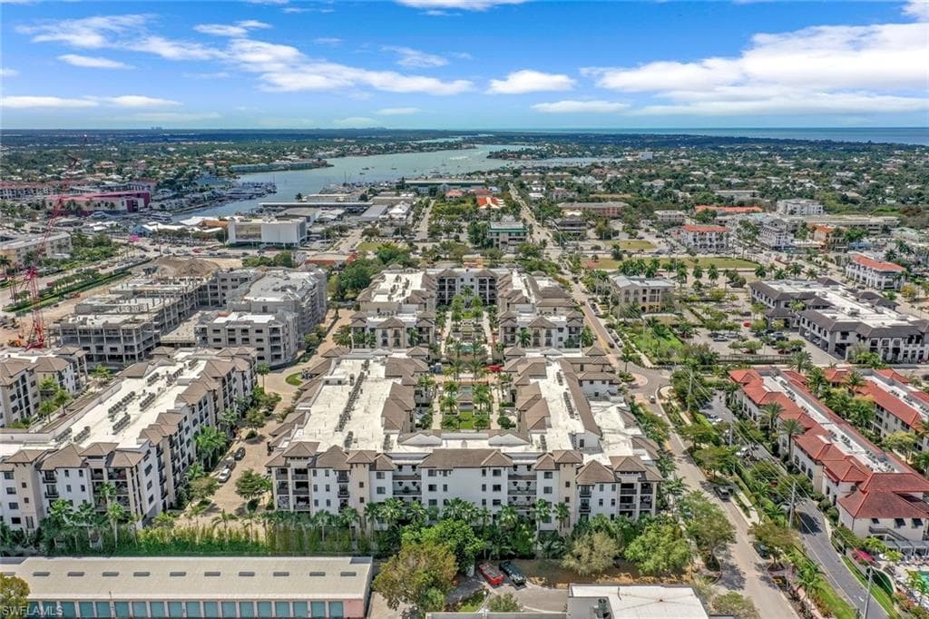 1035 3rd AVE S # 305, NAPLES FL 34102-33