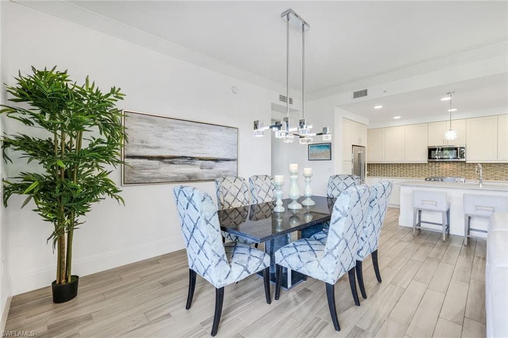 1035 3rd AVE S # 305, NAPLES FL 34102-7