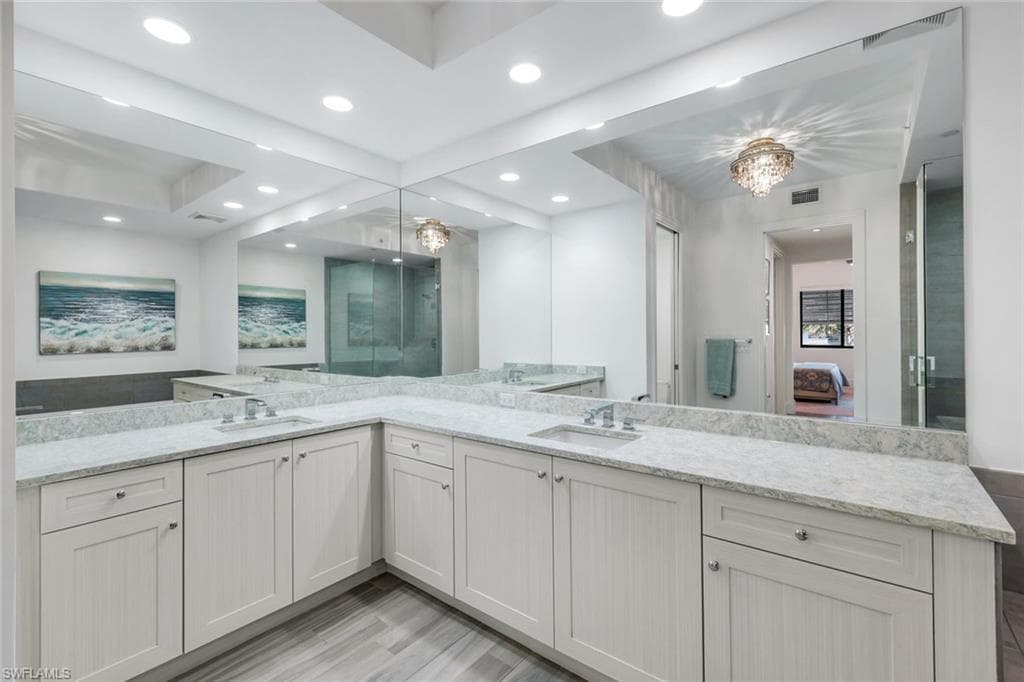 1035 3rd AVE S # 305, NAPLES FL 34102-20