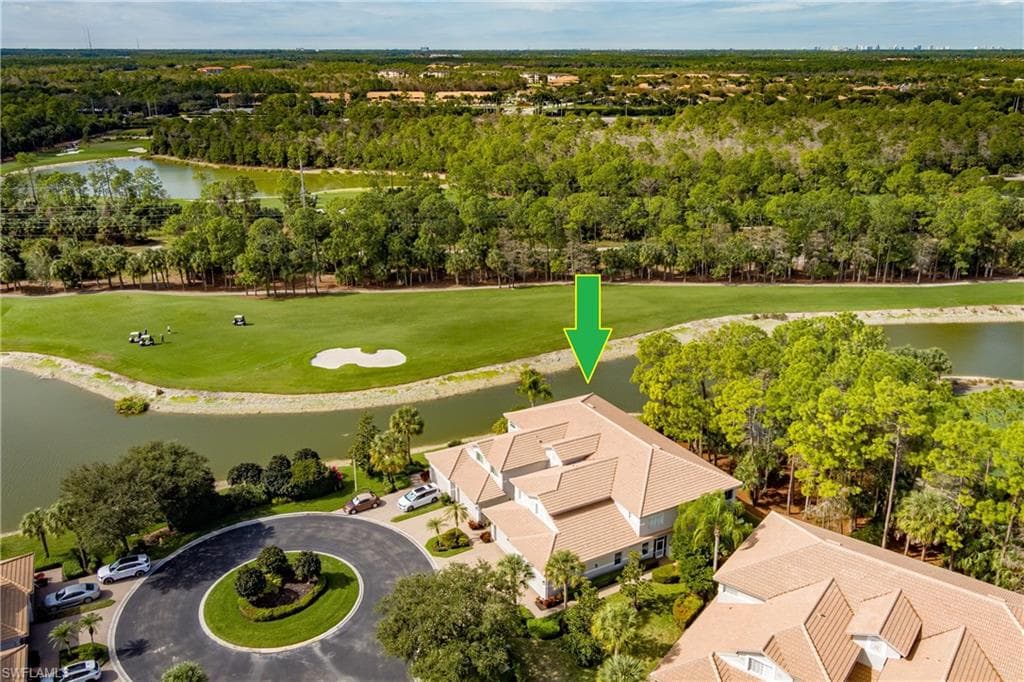 3989 Bishopwood CT W # 201, NAPLES FL 34114-26