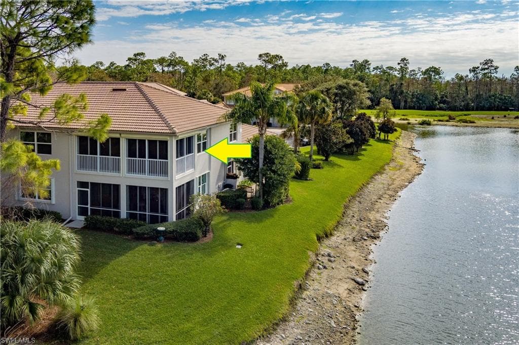 3989 Bishopwood CT W # 201, NAPLES FL 34114-4