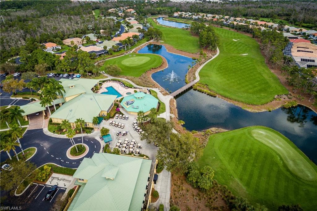 3989 Bishopwood CT W # 201, NAPLES FL 34114-40