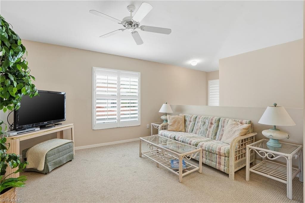 7680 Oleander Gate DR J202-17