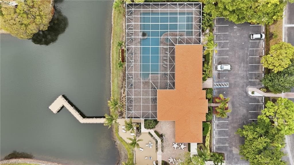 7680 Oleander Gate DR J202-38