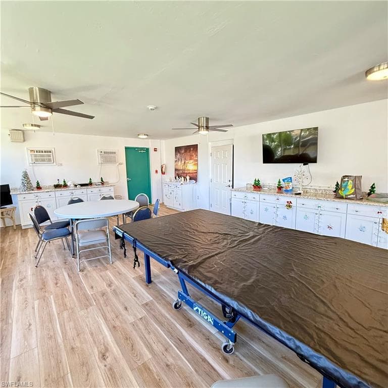 4803 Sunset CT # 304, CAPE CORAL FL 33904-40