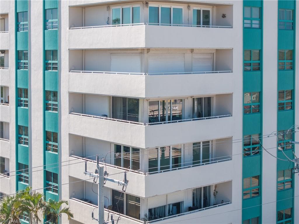 4803 Sunset CT # 304, CAPE CORAL FL 33904-2