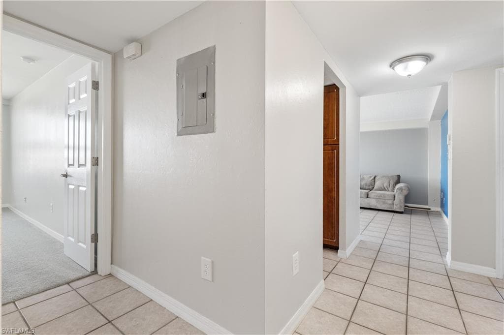 4803 Sunset CT # 304, CAPE CORAL FL 33904-8