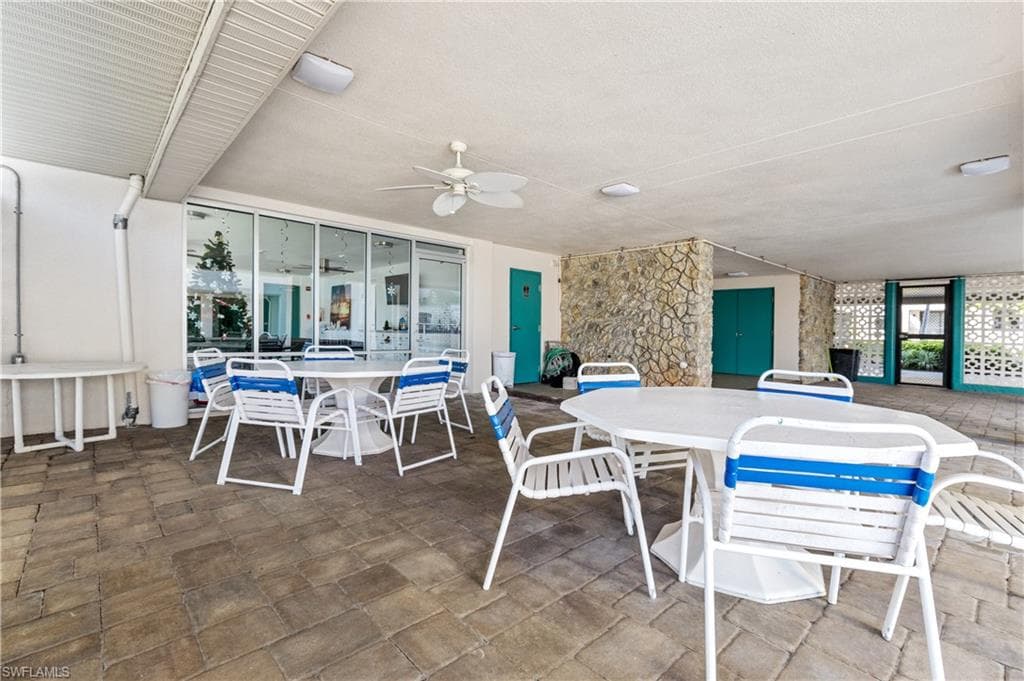 4803 Sunset CT # 304, CAPE CORAL FL 33904-37