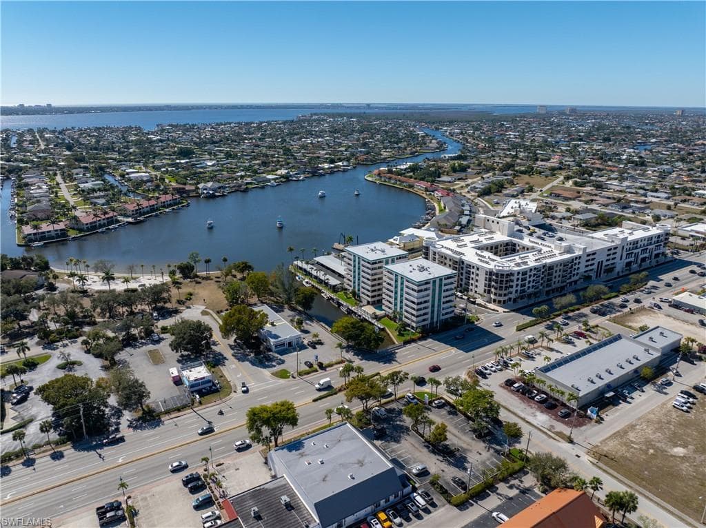 4803 Sunset CT # 304, CAPE CORAL FL 33904-43