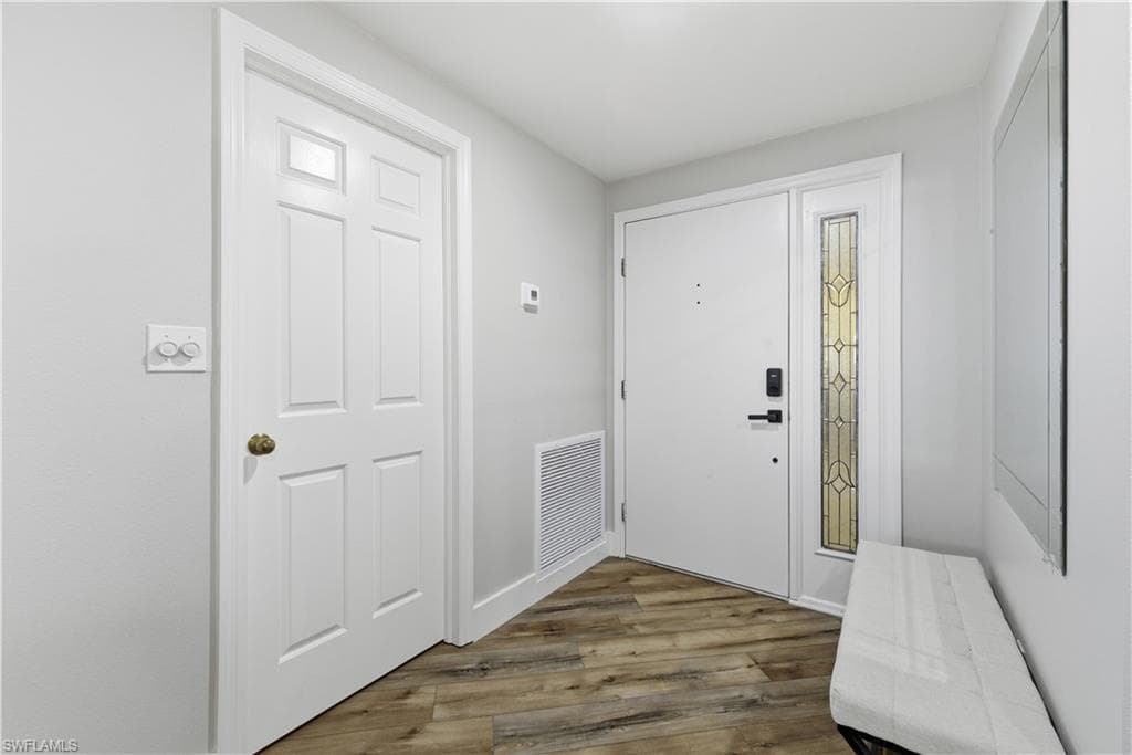 1925 Clifford ST # 101, FORT MYERS FL 33901-5