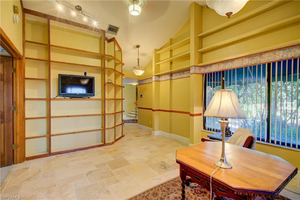 3836 Hidden Acres CIR N-18