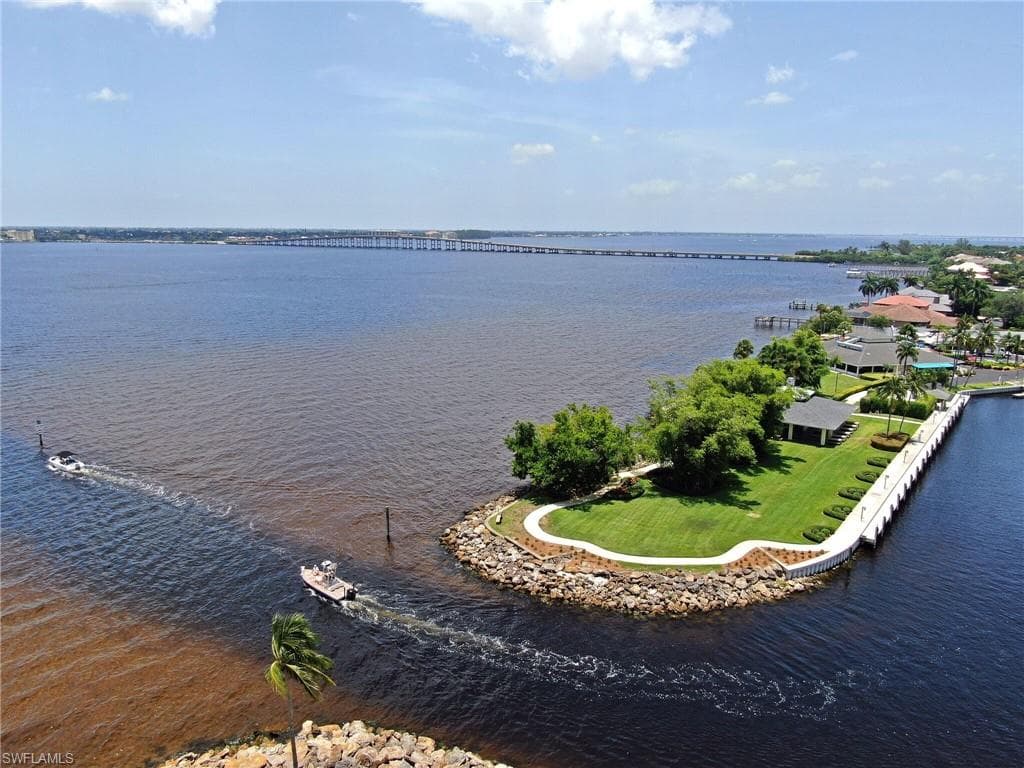 4386 Jib Boom CT # 1E, FORT MYERS FL 33919-38
