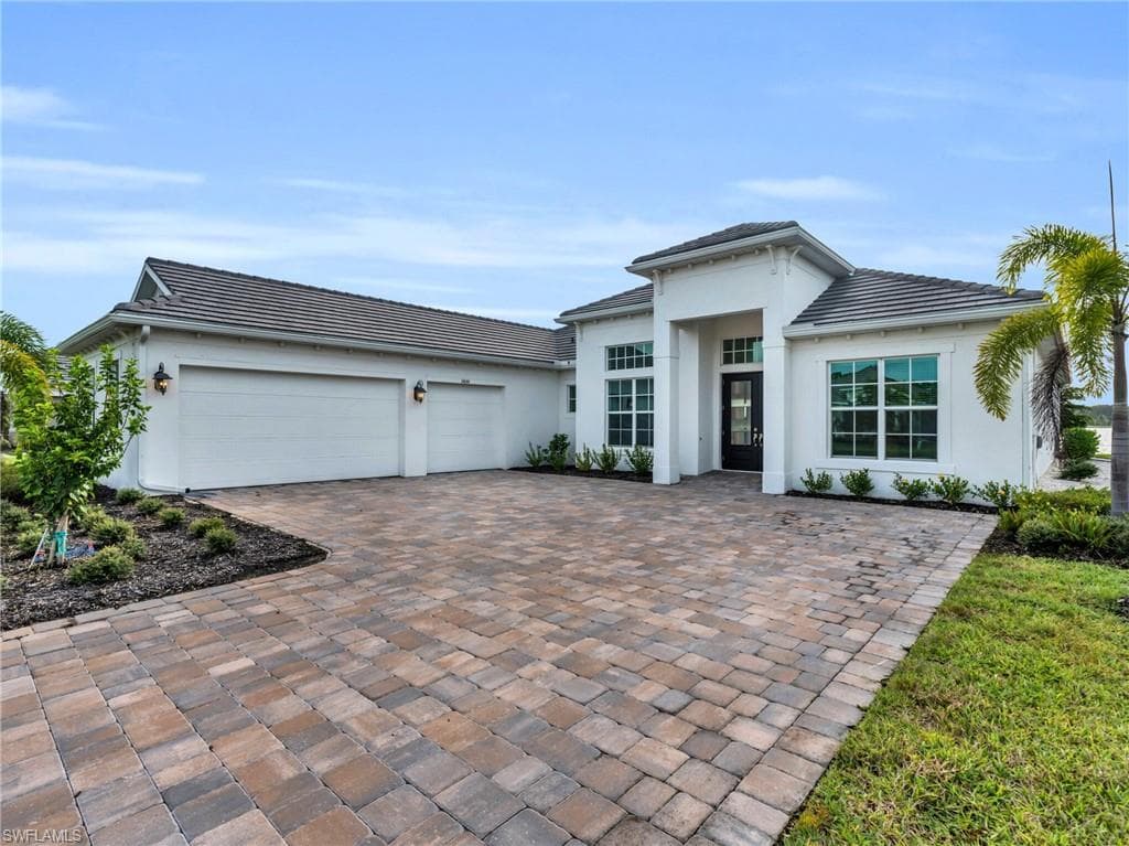 14044 Blue Bay CIR, FORT MYERS FL 33913-3