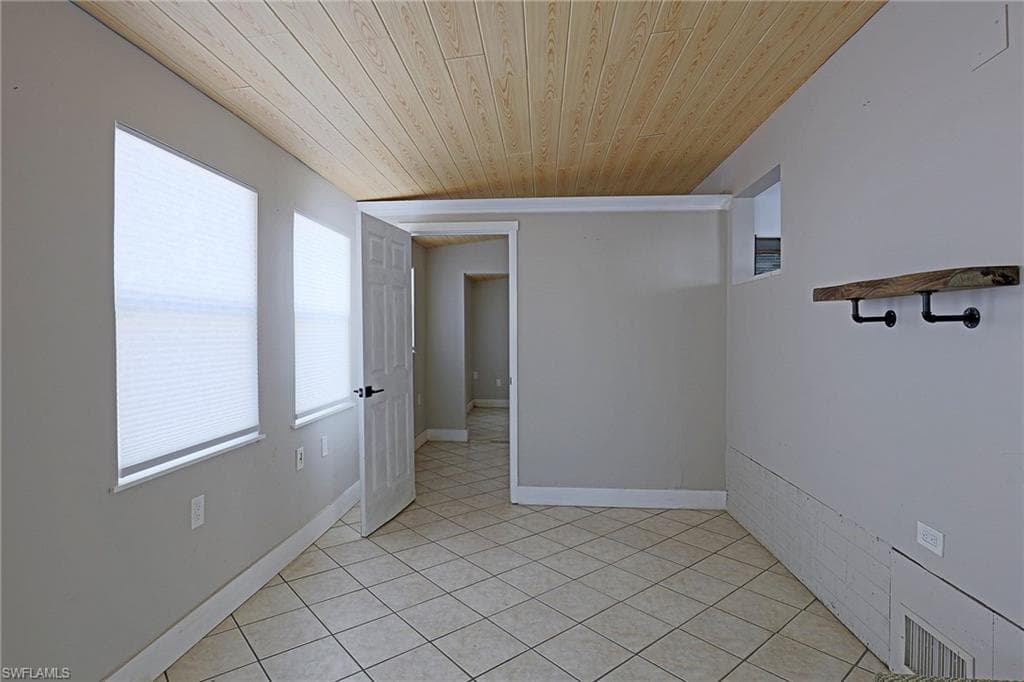 2012 S Olga DR # 38, FORT MYERS FL 33905-15