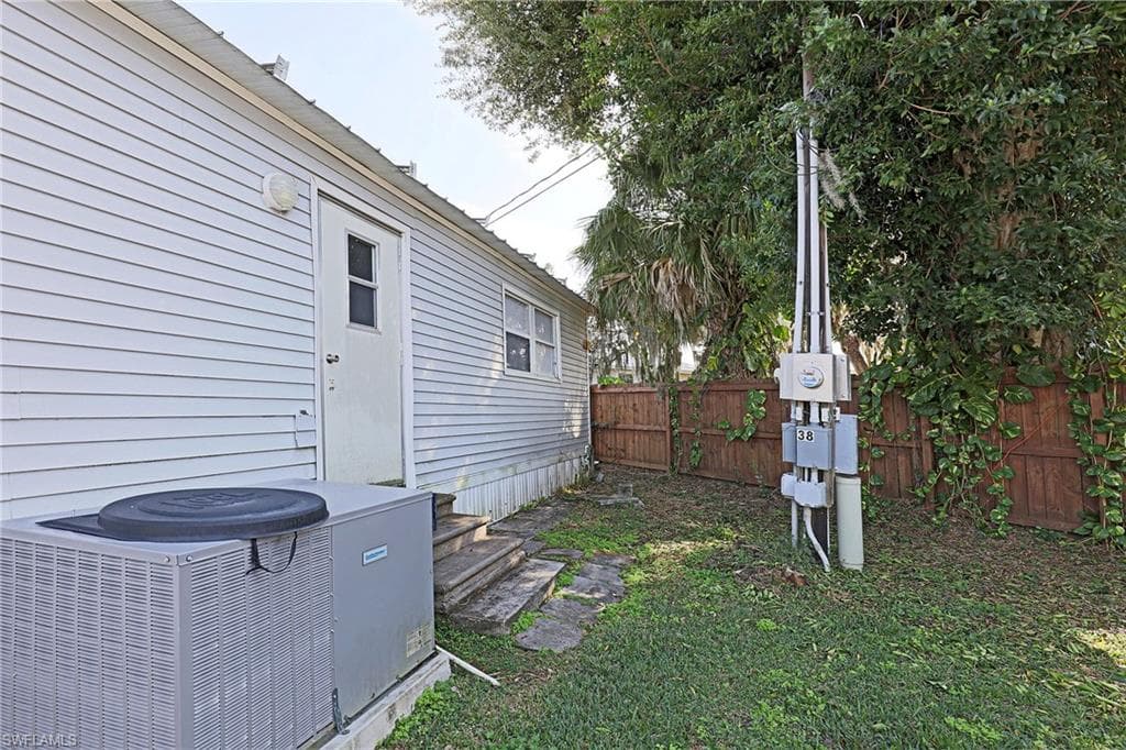 2012 S Olga DR # 38, FORT MYERS FL 33905-31