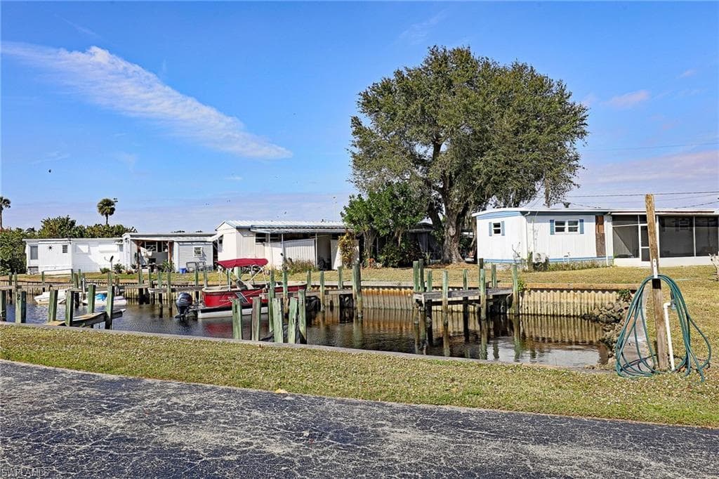 2012 S Olga DR # 38, FORT MYERS FL 33905-32