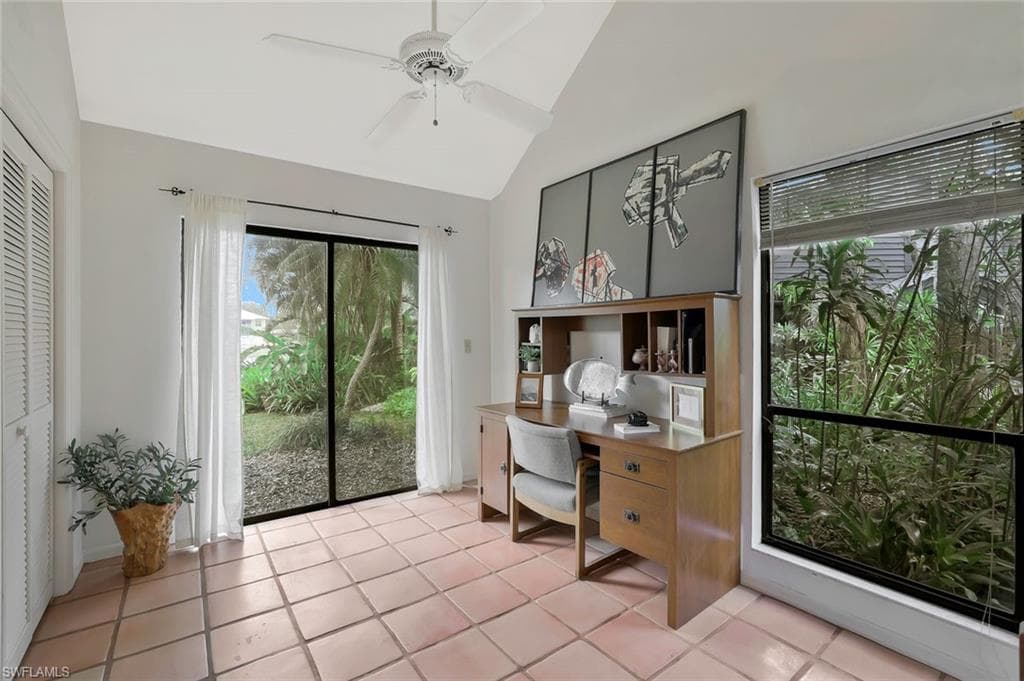 1329 Solana RD # K5, NAPLES FL 34103-11