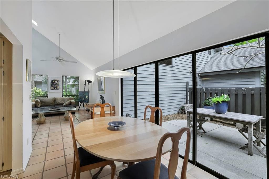 1329 Solana RD # K5, NAPLES FL 34103-9