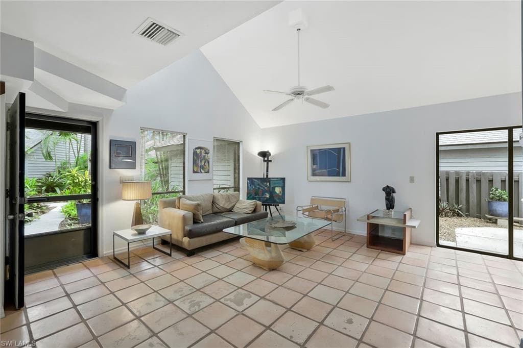 1329 Solana RD # K5, NAPLES FL 34103-3