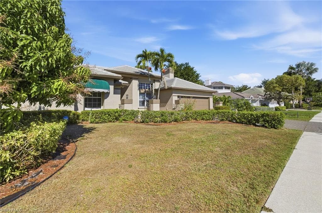 20 Timberland CIR N, FORT MYERS FL 33919-2