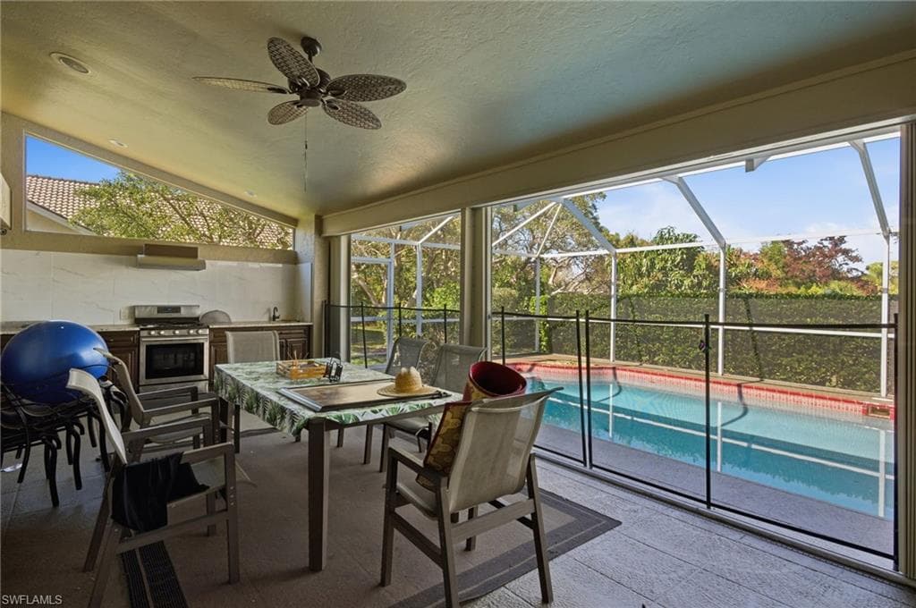 20 Timberland CIR N, FORT MYERS FL 33919-29