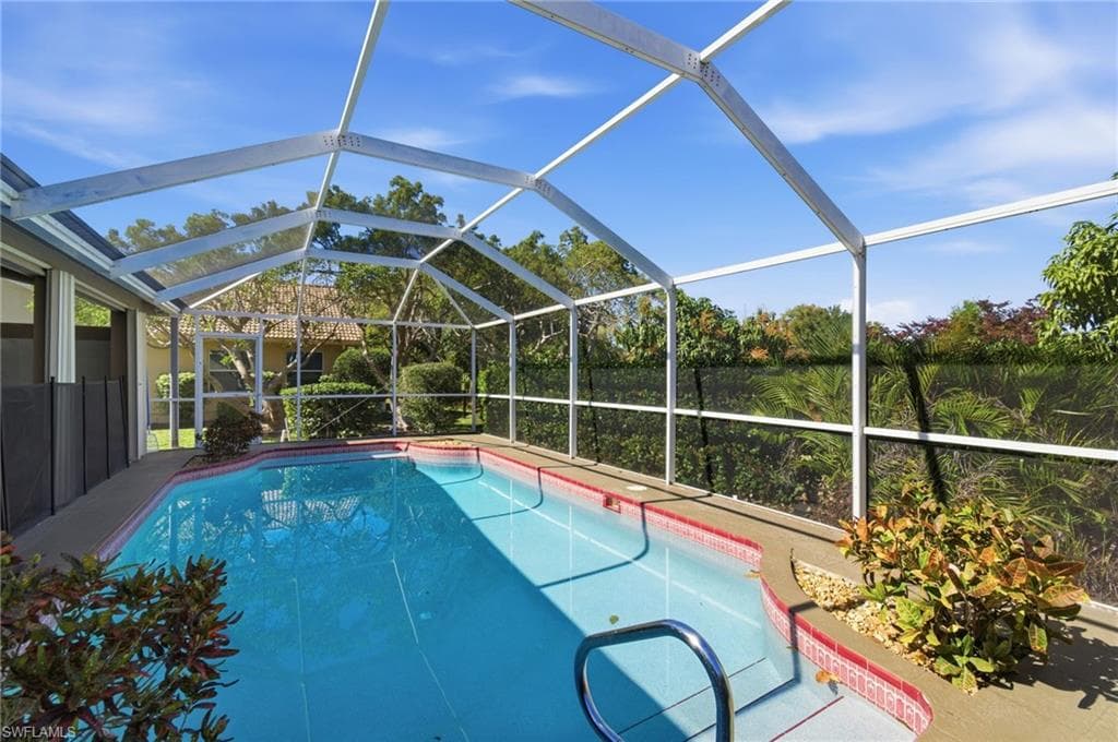 20 Timberland CIR N, FORT MYERS FL 33919-28