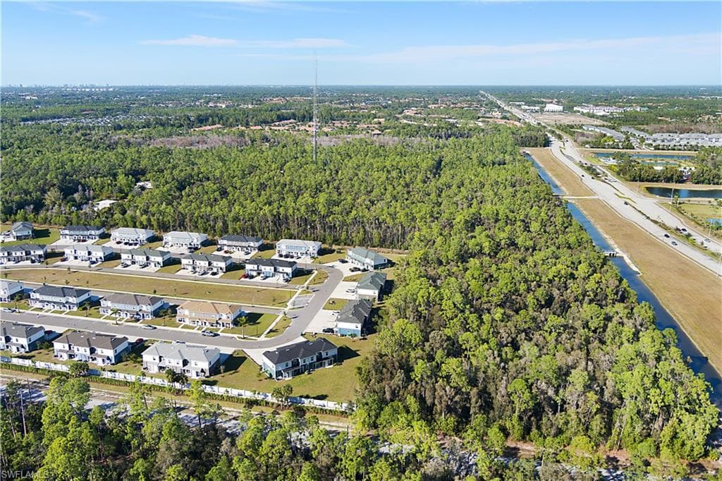 Whitaker RD, NAPLES FL 34112-5