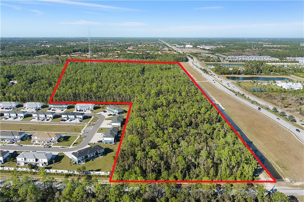 Whitaker RD, NAPLES FL 34112-4