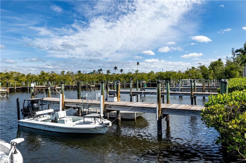 7564 Captains Harbor DR, BOKEELIA FL 33922-5