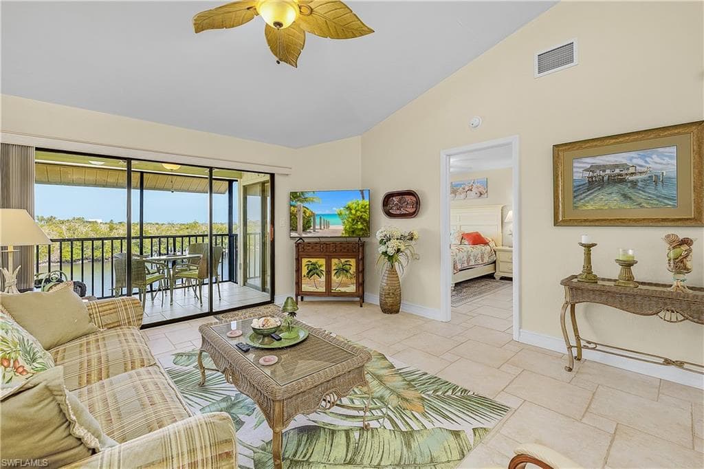 7564 Captains Harbor DR, BOKEELIA FL 33922-19