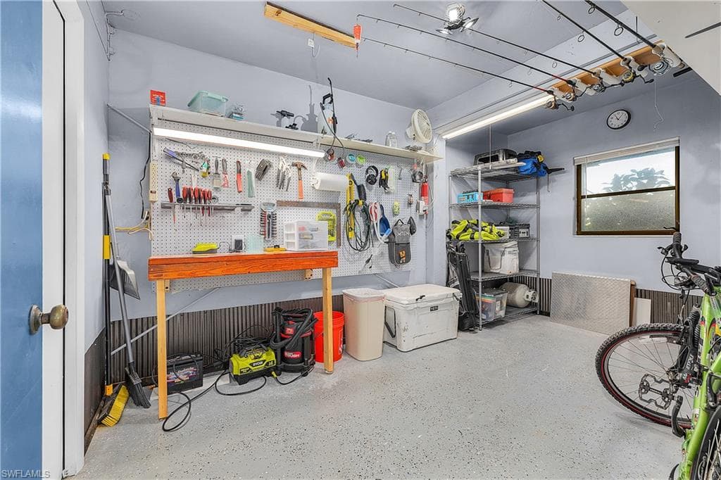 7564 Captains Harbor DR, BOKEELIA FL 33922-8