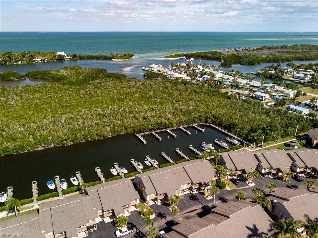 7564 Captains Harbor DR, BOKEELIA FL 33922-34