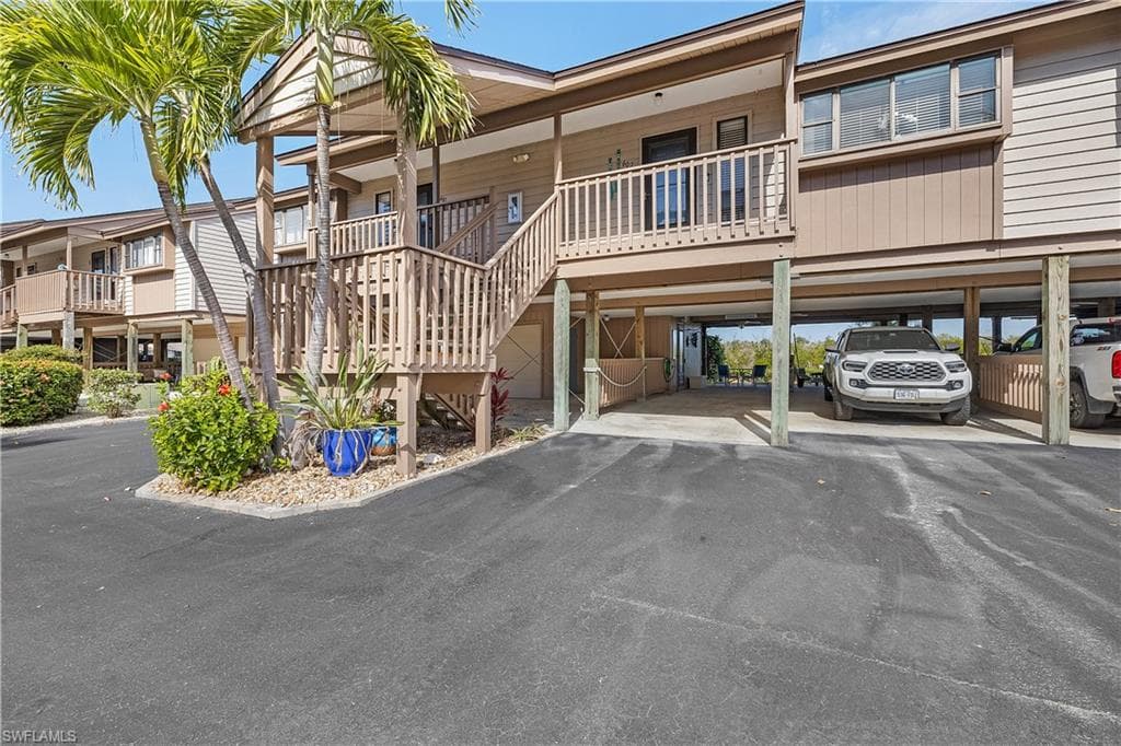 7564 Captains Harbor DR, BOKEELIA FL 33922-38