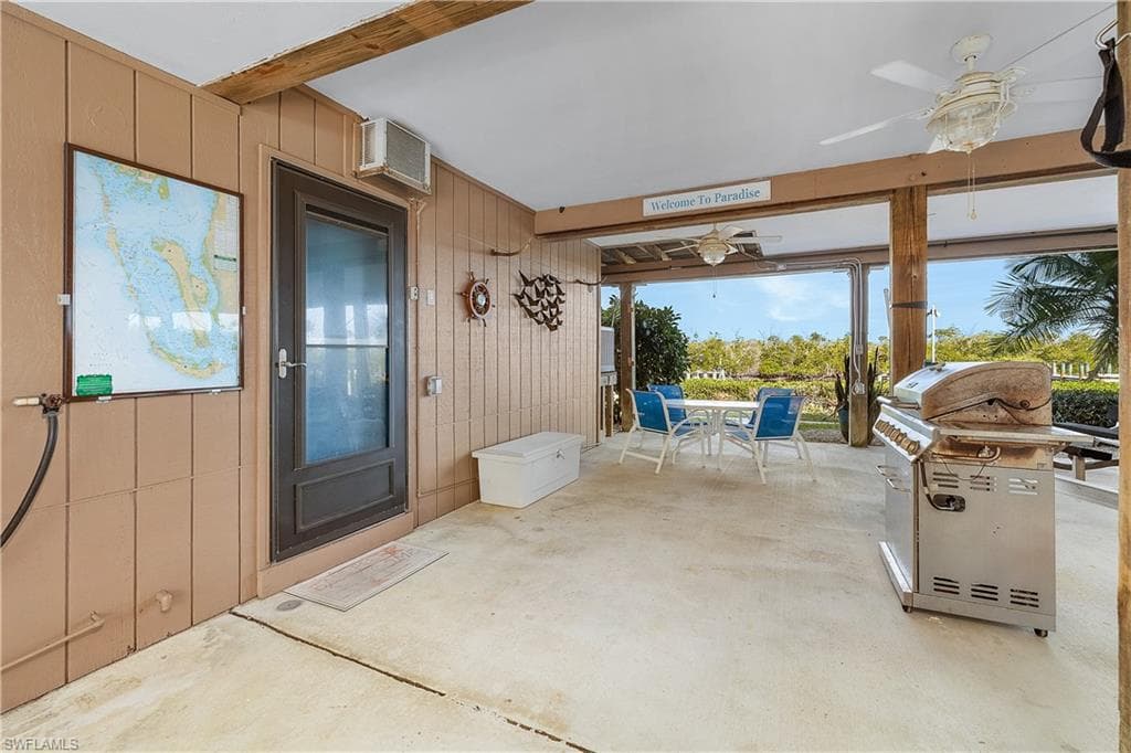 7564 Captains Harbor DR, BOKEELIA FL 33922-7