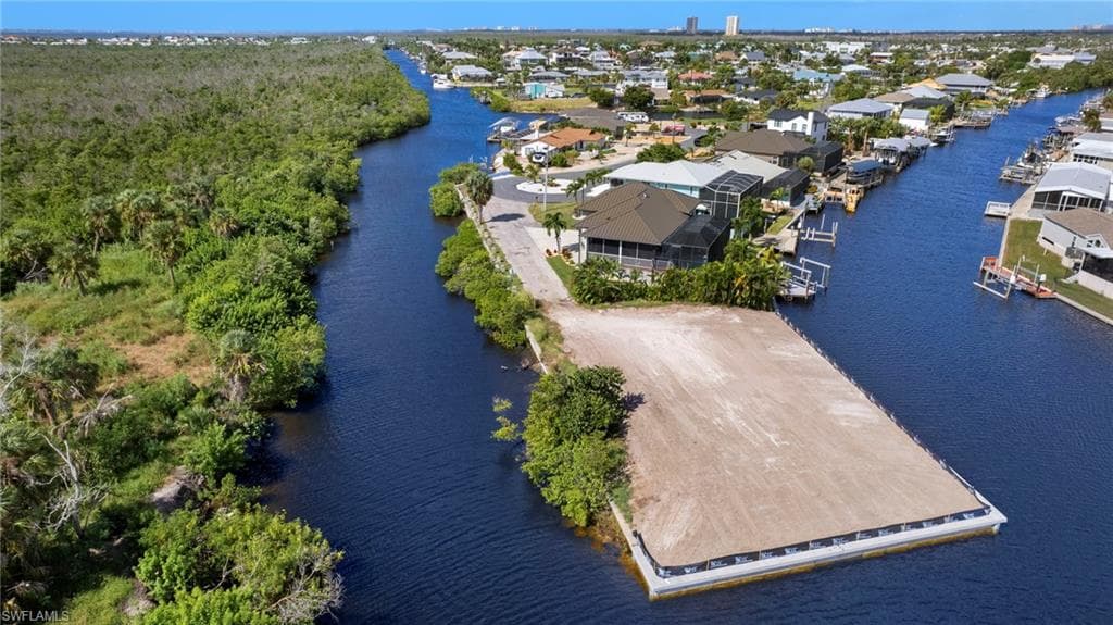 17901 Rebecca AVE, FORT MYERS BEACH FL 33931-2