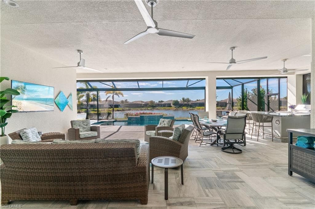 28516 Sicily LOOP, BONITA SPRINGS FL 34135-4