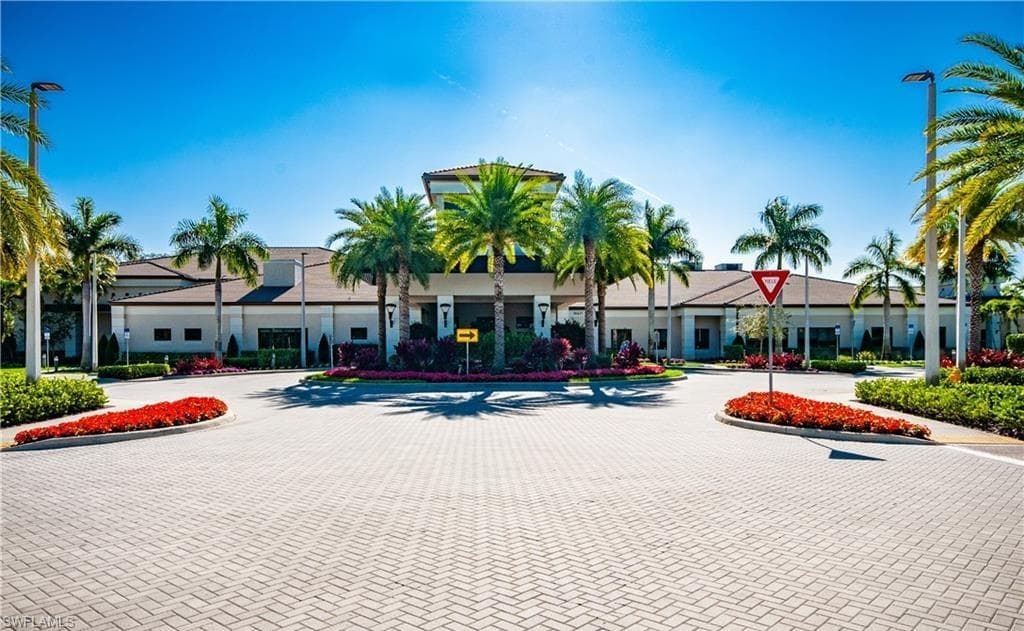 28516 Sicily LOOP, BONITA SPRINGS FL 34135-44