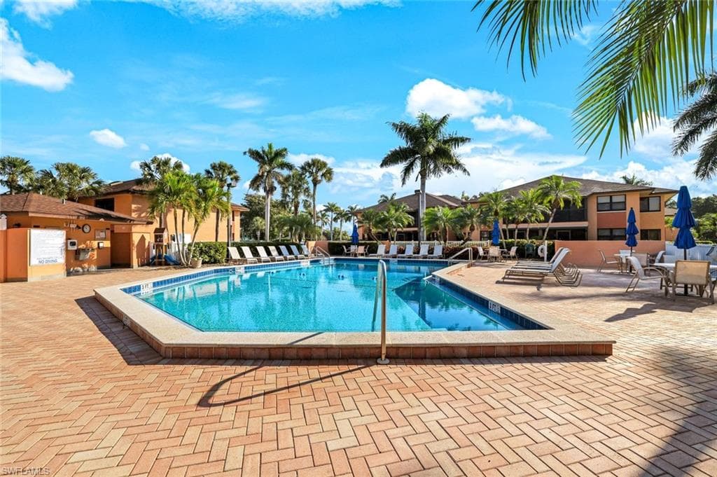 1508 Mainsail DR # 16, NAPLES FL 34114-23
