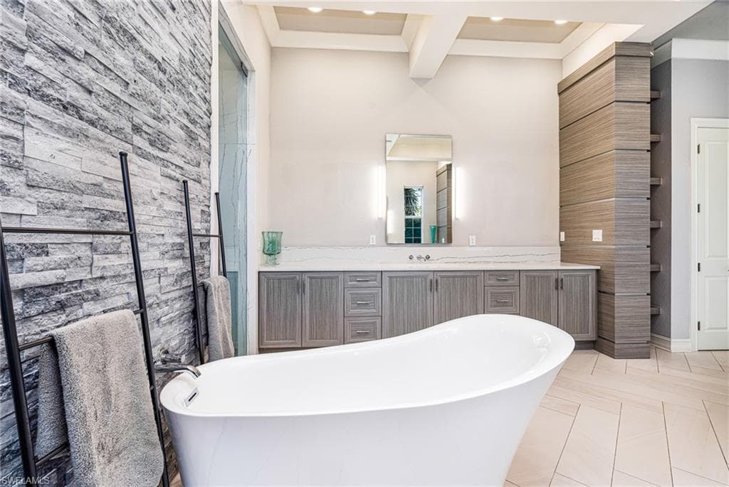 17262 Hidden Estates CIR, FORT MYERS FL 33908-22