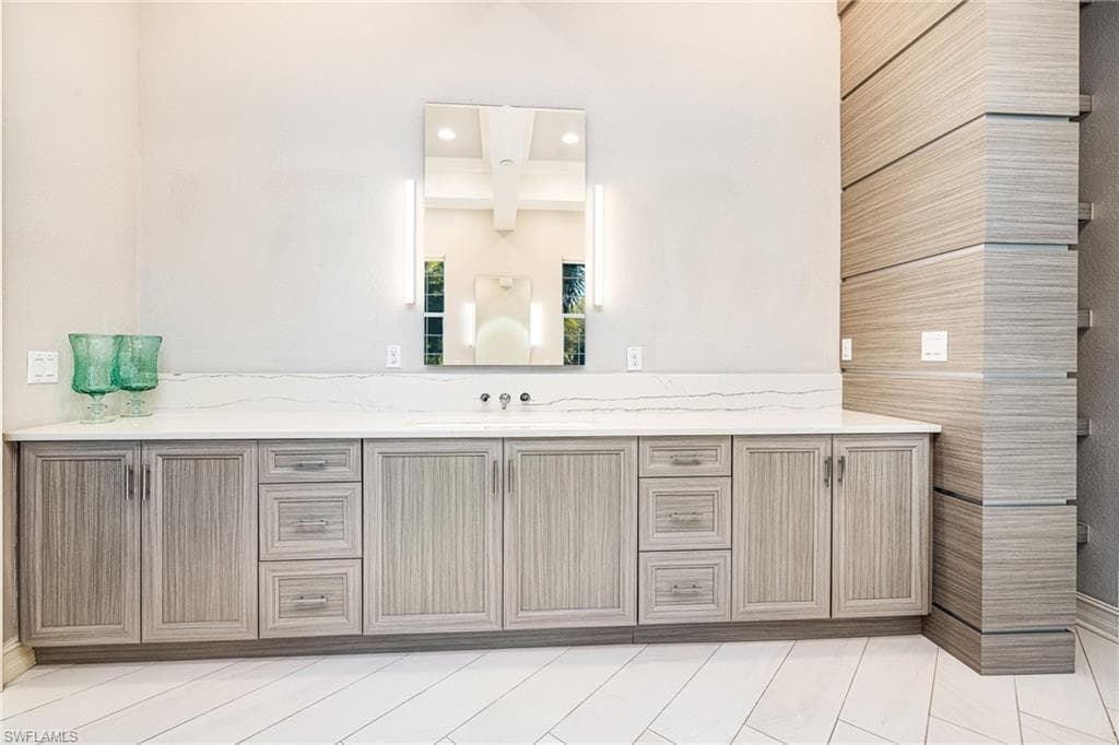 17262 Hidden Estates CIR, FORT MYERS FL 33908-21