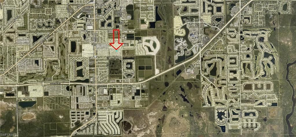 295 Dillard AVE, FORT MYERS FL 33908-2