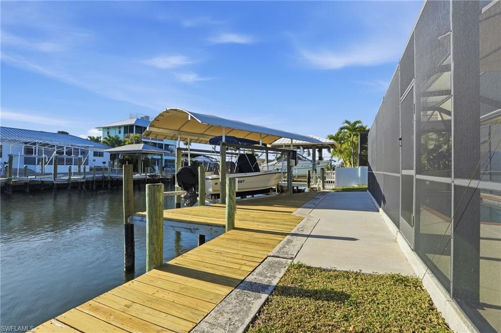 2821 Bruce ST, MATLACHA FL 33993-29