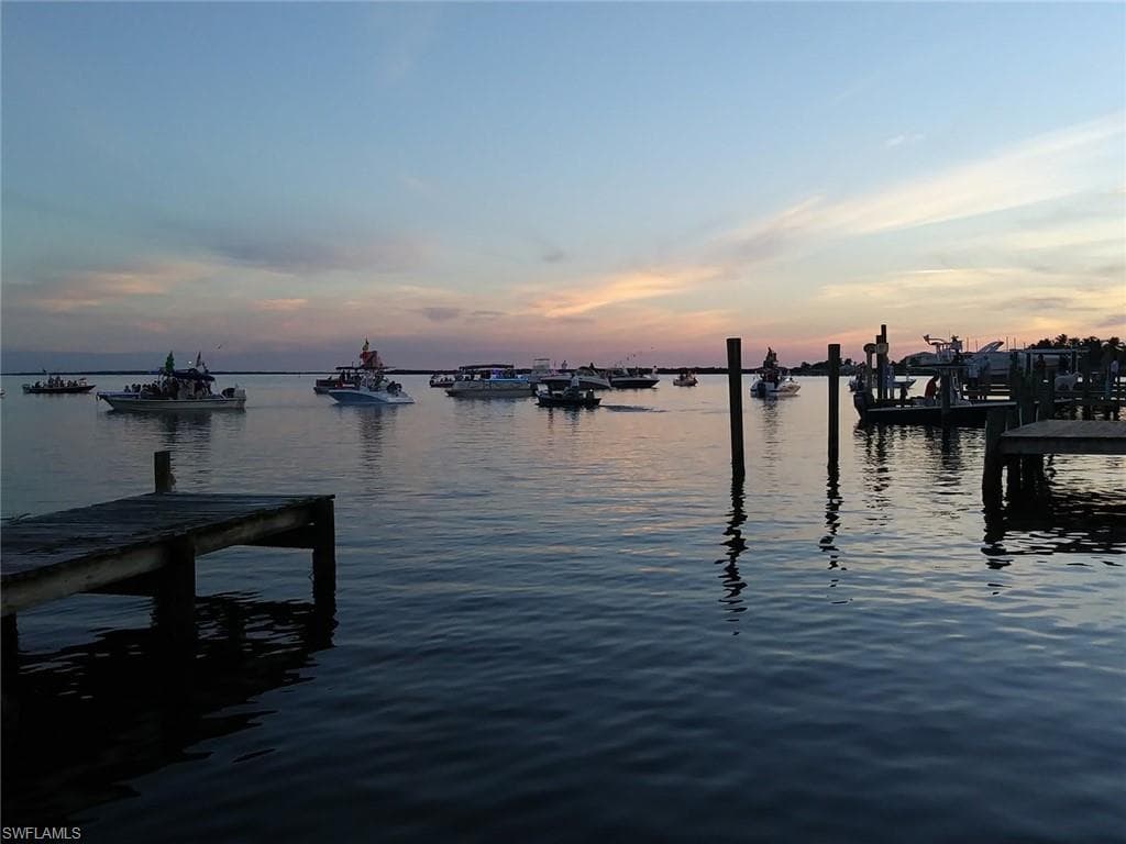 2821 Bruce ST, MATLACHA FL 33993-44