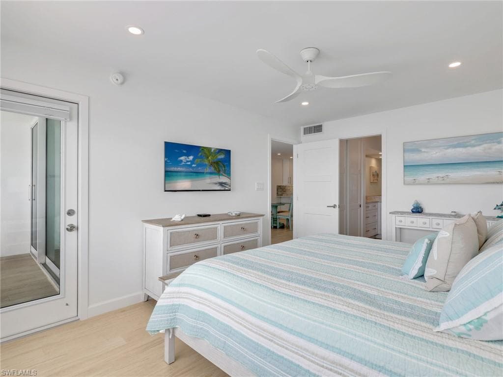 26340 Hickory BLVD # 902, BONITA SPRINGS FL 34134-13