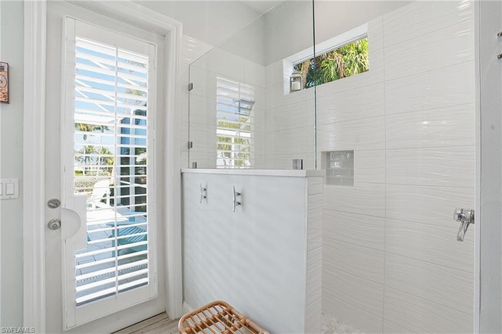 6250 Tidewater Island CIR, FORT MYERS FL 33908-31